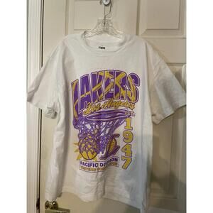 Lakers Classic Style Graphic Shirt Unisex Size Xl